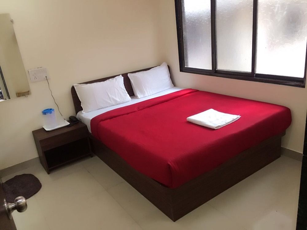 מומביי Hotel Saffron Inn מראה חיצוני תמונה